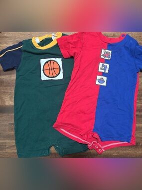 Bundle - Vintage Small Steps Rompers